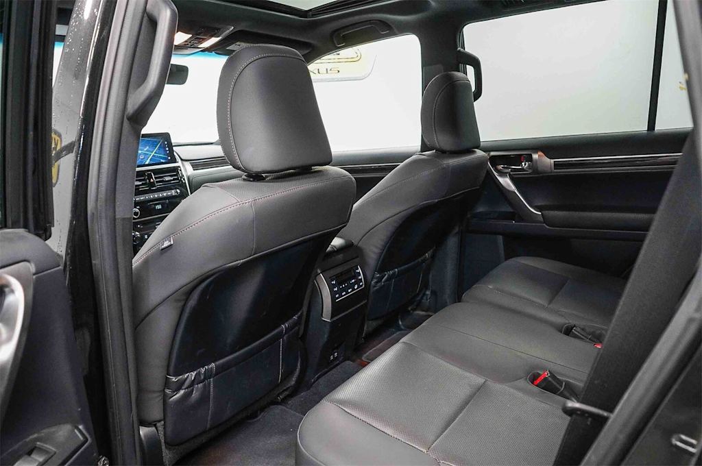 Thumbnail: 2023 Lexus GX - 12