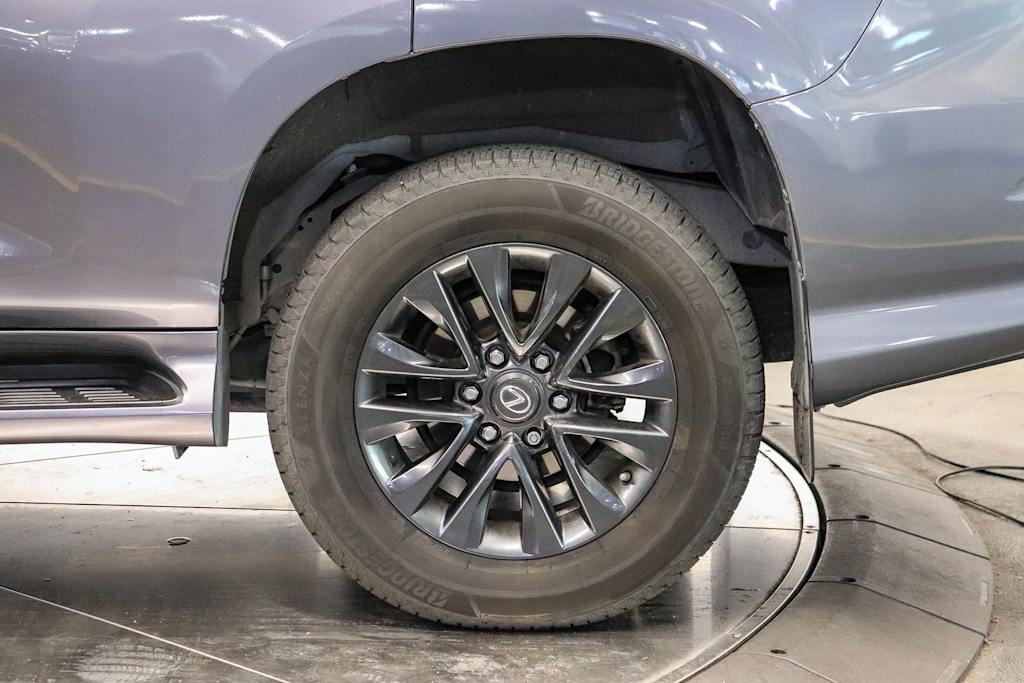 Thumbnail: 2021 Lexus GX - 21