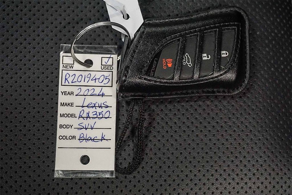 Thumbnail: 2024 Lexus RX - 13