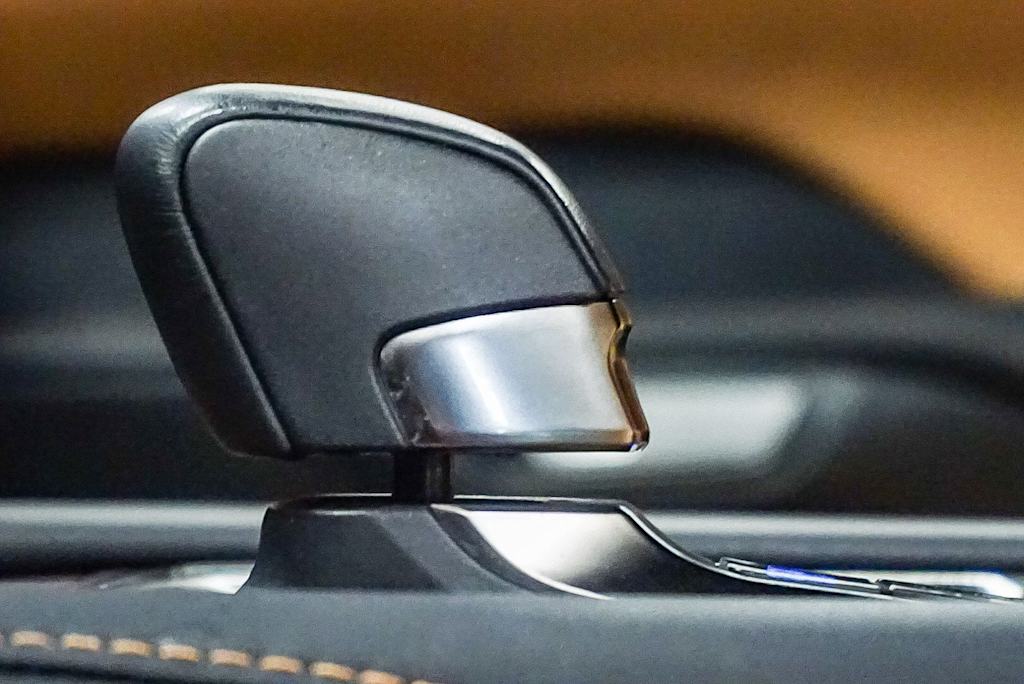 Thumbnail: 2023 Lexus RX - 13