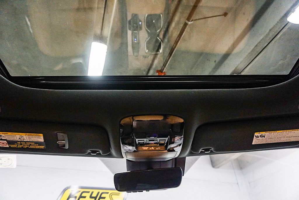 Thumbnail: 2023 Lexus RX - 23