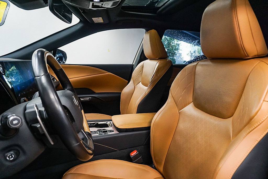 Thumbnail: 2024 Lexus RX - 10