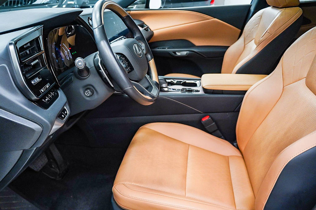 Thumbnail: 2024 Lexus RX - 28