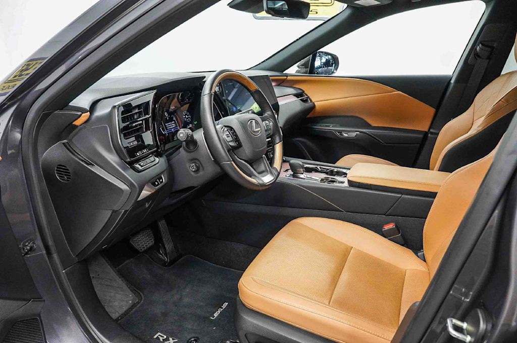 Thumbnail: 2025 Lexus RX - 11