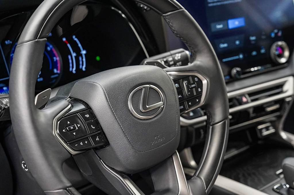 Thumbnail: 2024 Lexus RX - 14