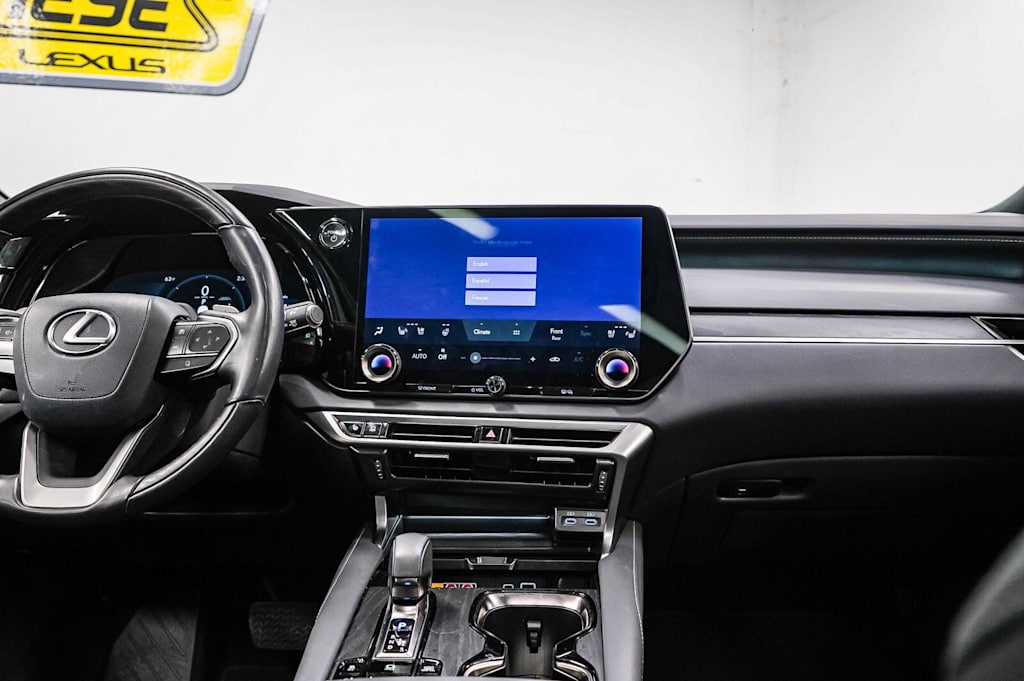 Thumbnail: 2025 Lexus RX - 9