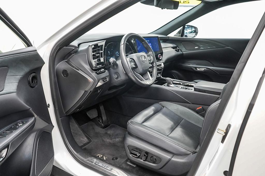 Thumbnail: 2025 Lexus RX - 11