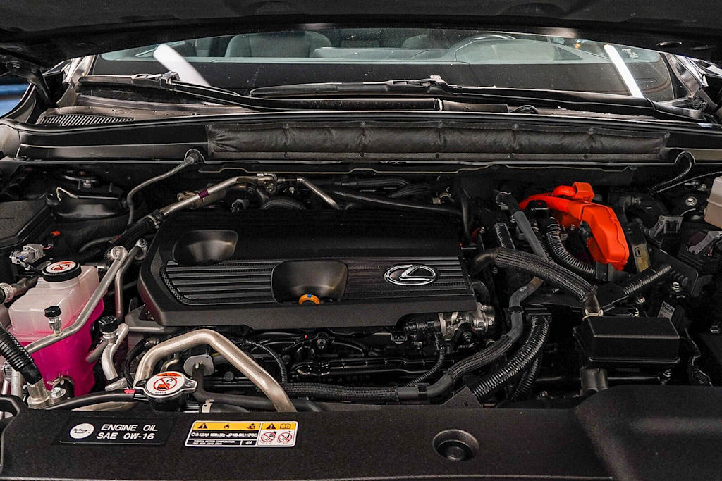 Thumbnail: 2024 Lexus RX - 8