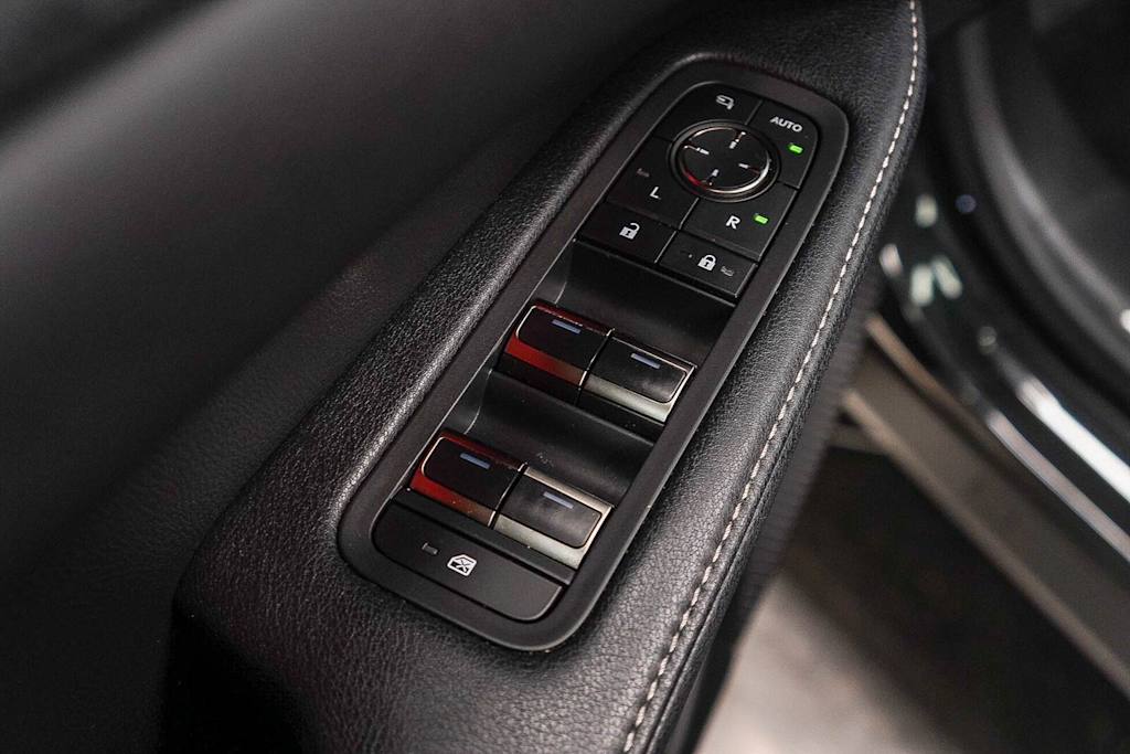 Thumbnail: 2024 Lexus RX - 25