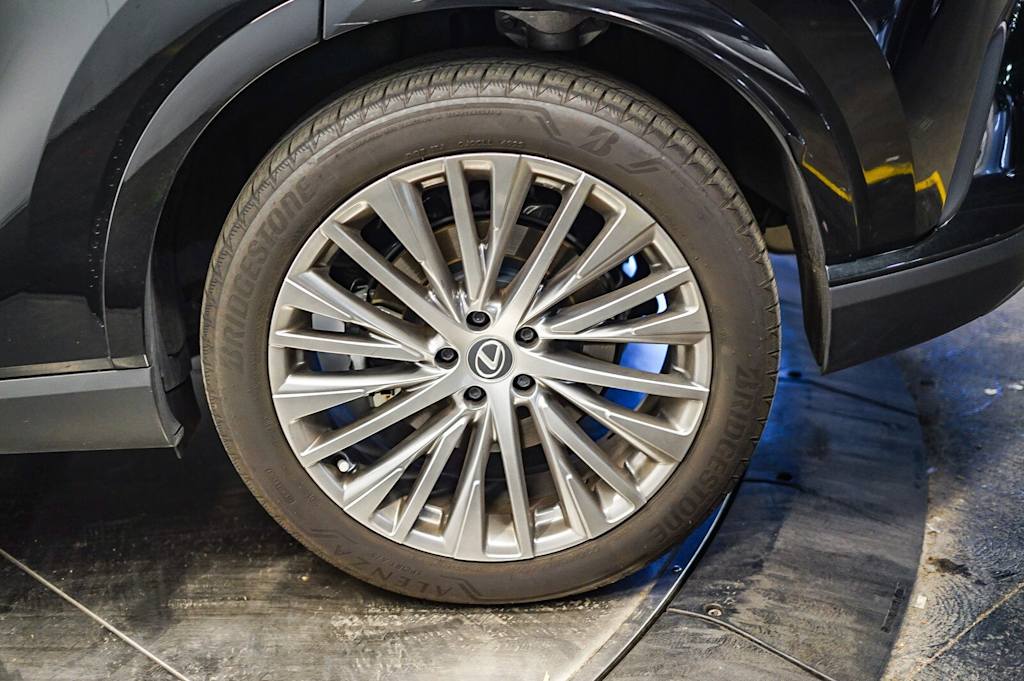 Thumbnail: 2024 Lexus RX - 6