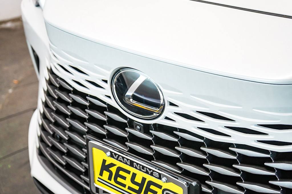 Thumbnail: 2025 Lexus RX - 6