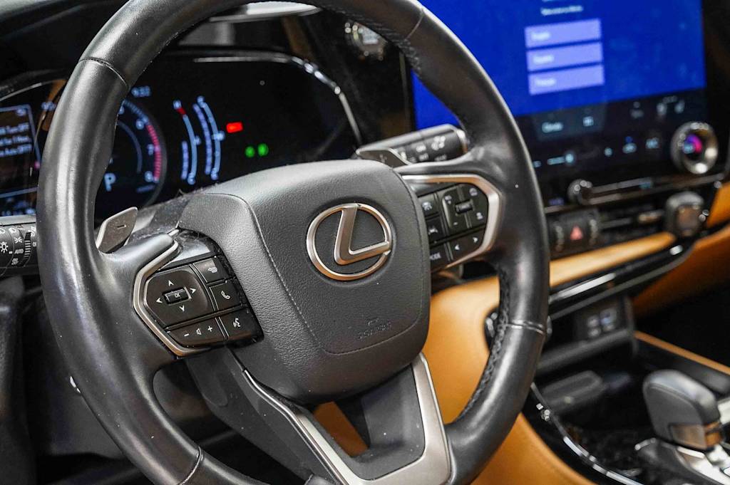 Thumbnail: 2024 Lexus ES - 13