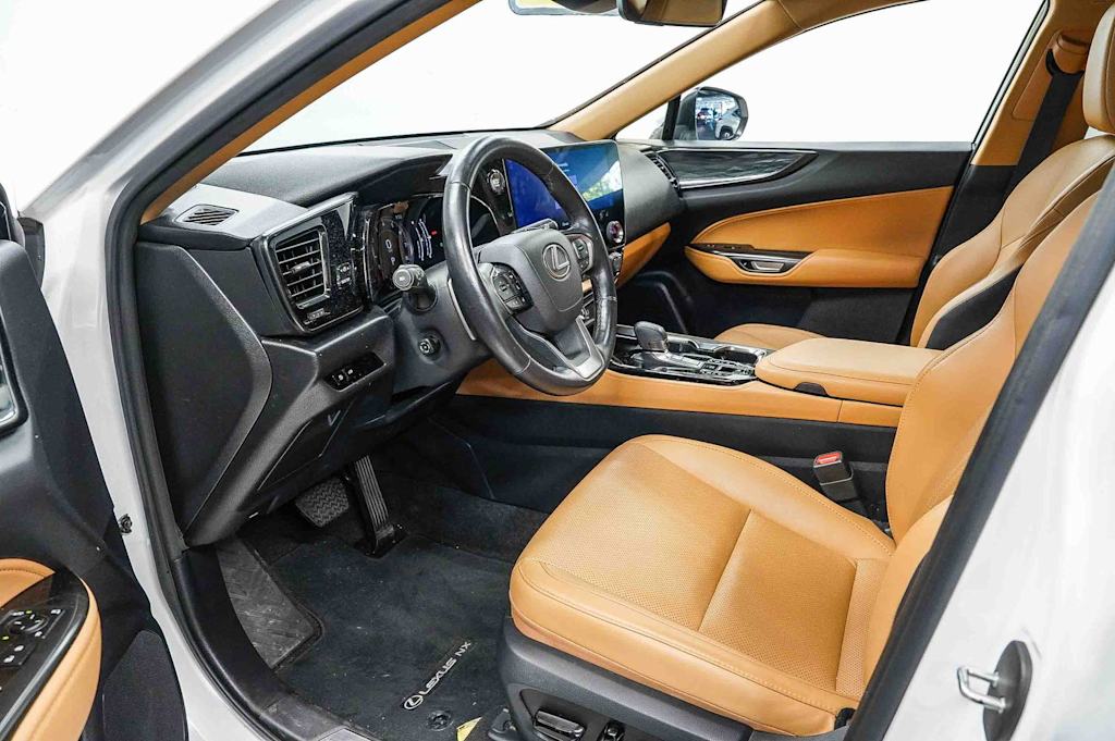 Thumbnail: 2024 Lexus ES - 10