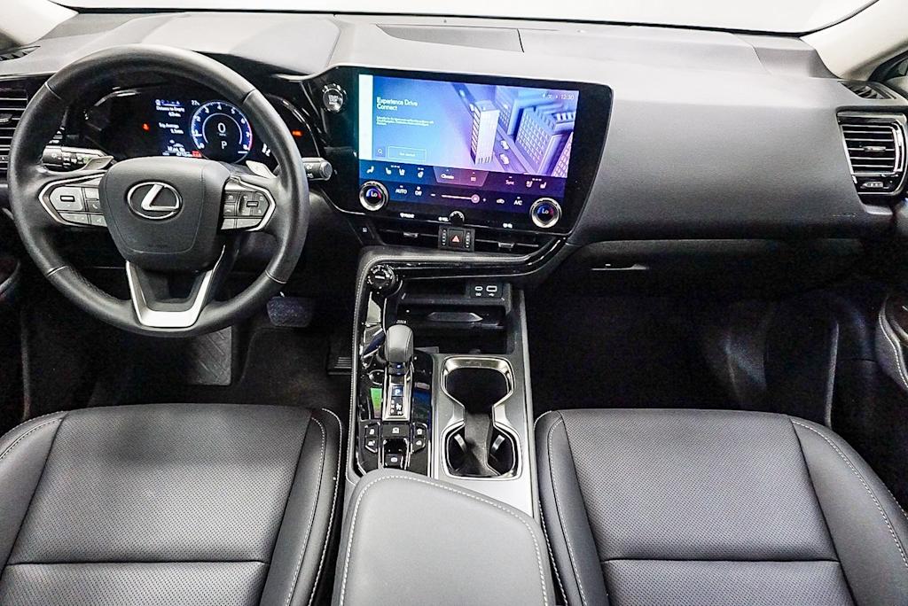 Thumbnail: 2025 Lexus ES - 2