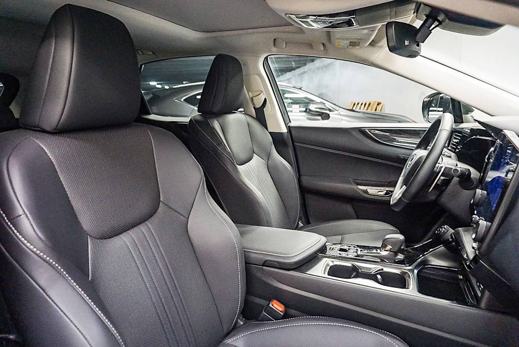 Thumbnail: 2025 Lexus ES - 8