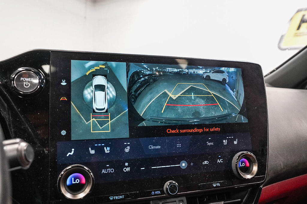 Thumbnail: 2024 Lexus ES - 28