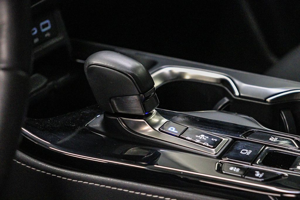 Thumbnail: 2024 Lexus ES - 13