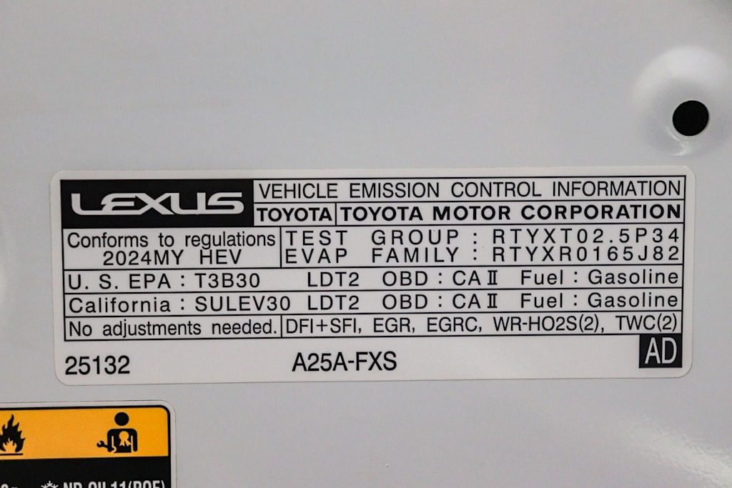 Thumbnail: 2024 Lexus ES - 16