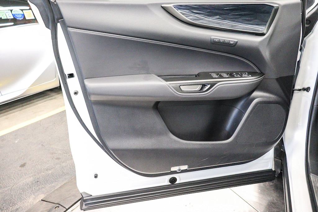Thumbnail: 2024 Lexus ES - 26
