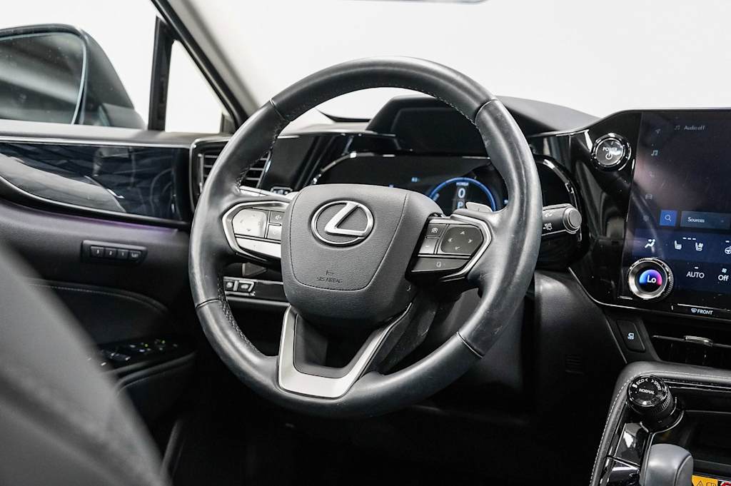 Thumbnail: 2024 Lexus ES - 12