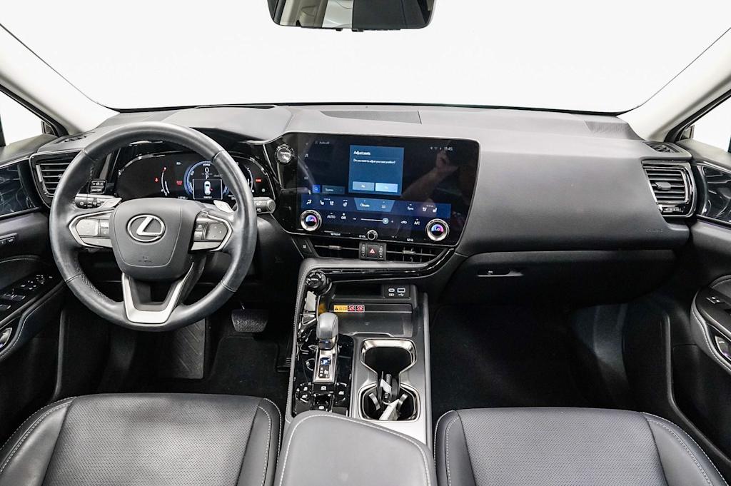 Thumbnail: 2024 Lexus ES - 2