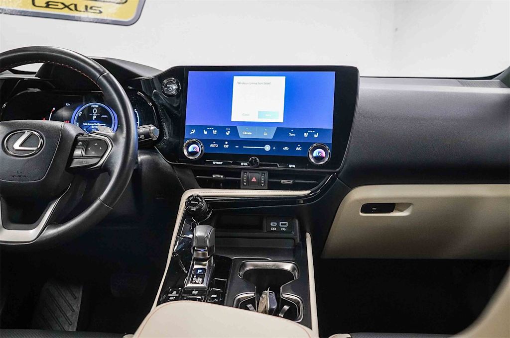 Thumbnail: 2024 Lexus ES - 8