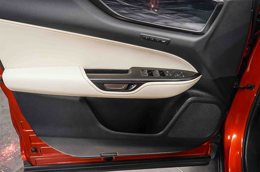 Thumbnail: 2024 Lexus ES - 28