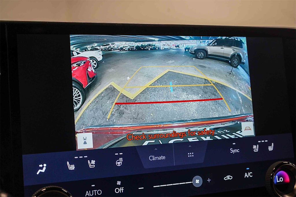 Thumbnail: 2024 Lexus ES - 30