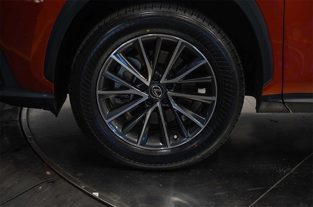 Thumbnail: 2024 Lexus ES - 6