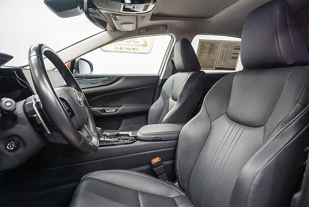 Thumbnail: 2025 Lexus ES - 10