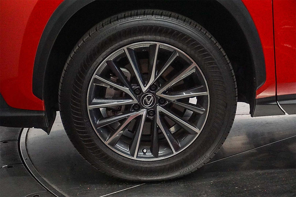 Thumbnail: 2025 Lexus ES - 6