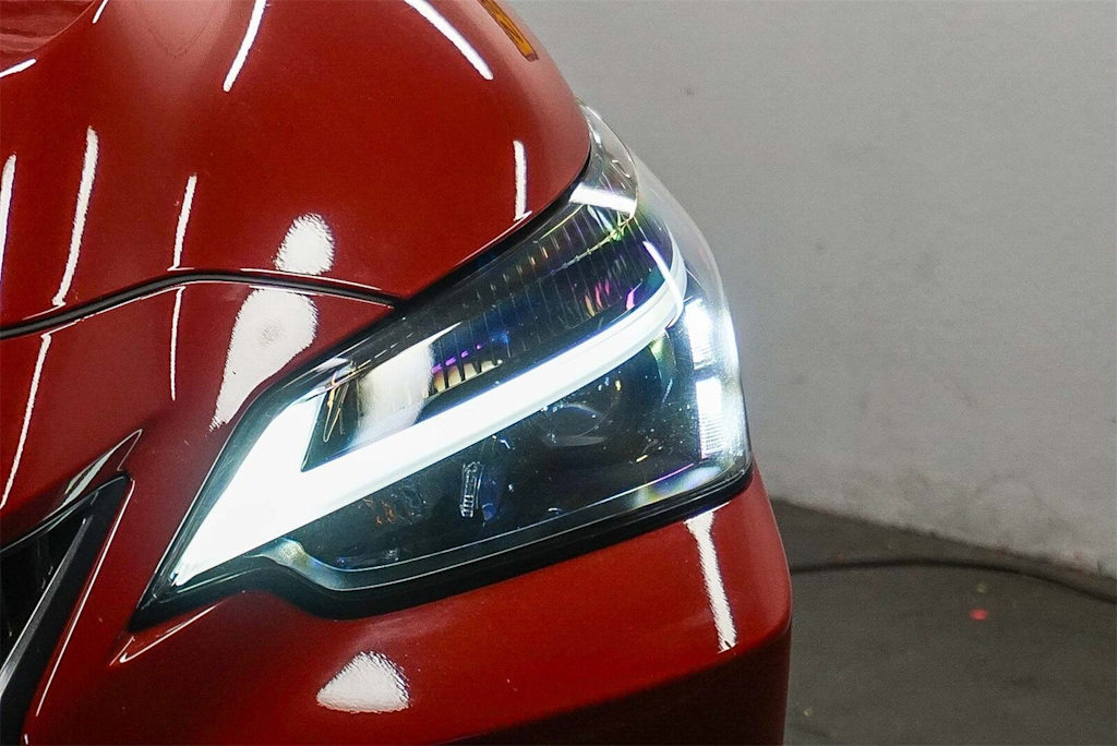 Thumbnail: 2025 Lexus ES - 19