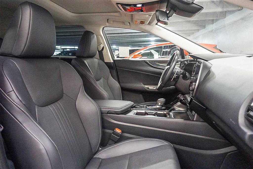 Thumbnail: 2025 Lexus ES - 9