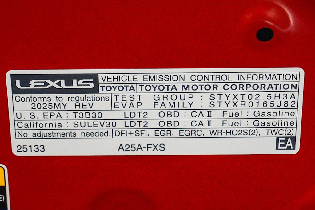 Thumbnail: 2025 Lexus ES - 17