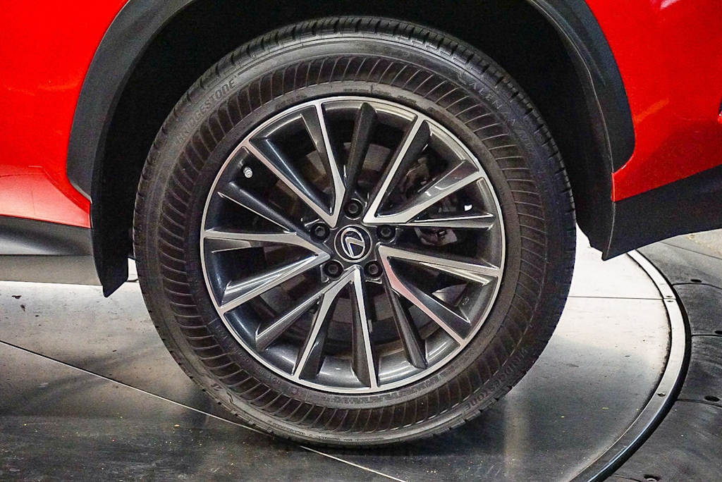 Thumbnail: 2025 Lexus ES - 22