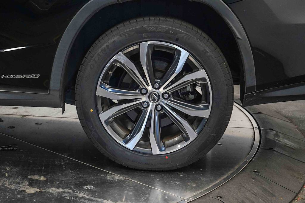 Thumbnail: 2021 Lexus RX - 22