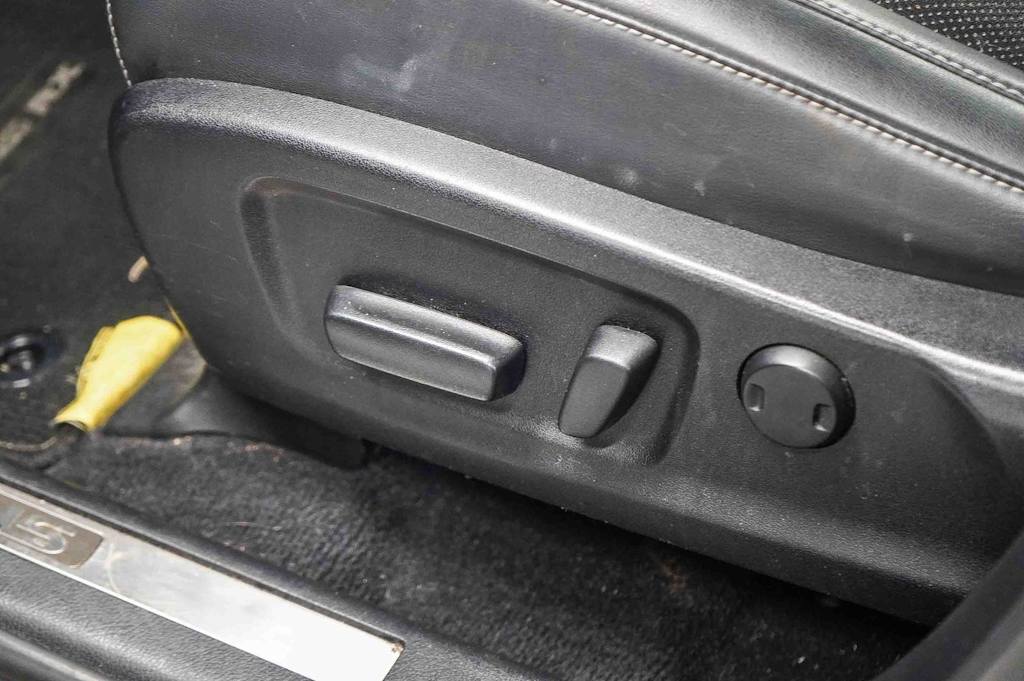 Thumbnail: 2021 Lexus RX - 27