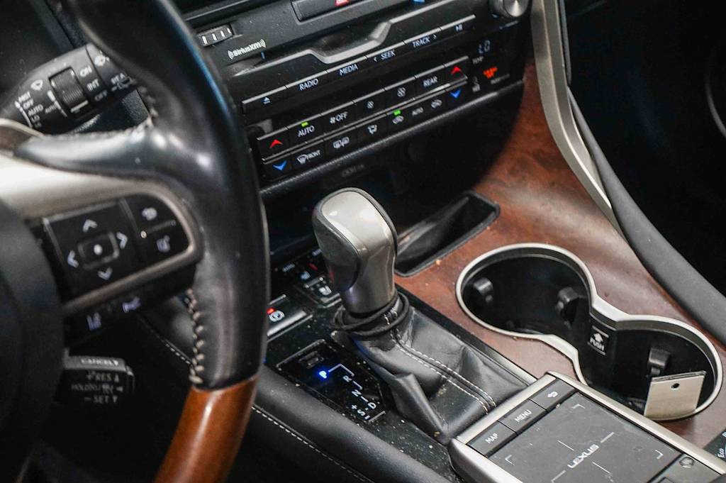 Thumbnail: 2021 Lexus RX - 16