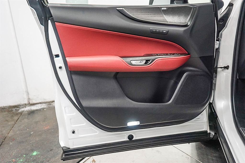 Thumbnail: 2024 Lexus ES - 26