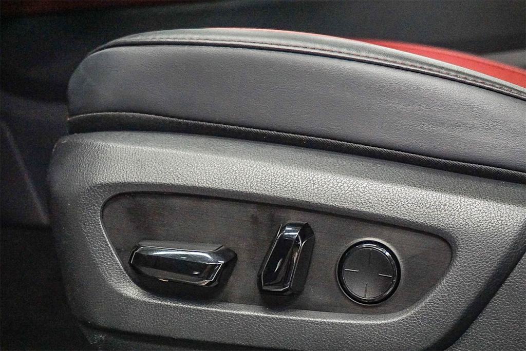 Thumbnail: 2024 Lexus ES - 25