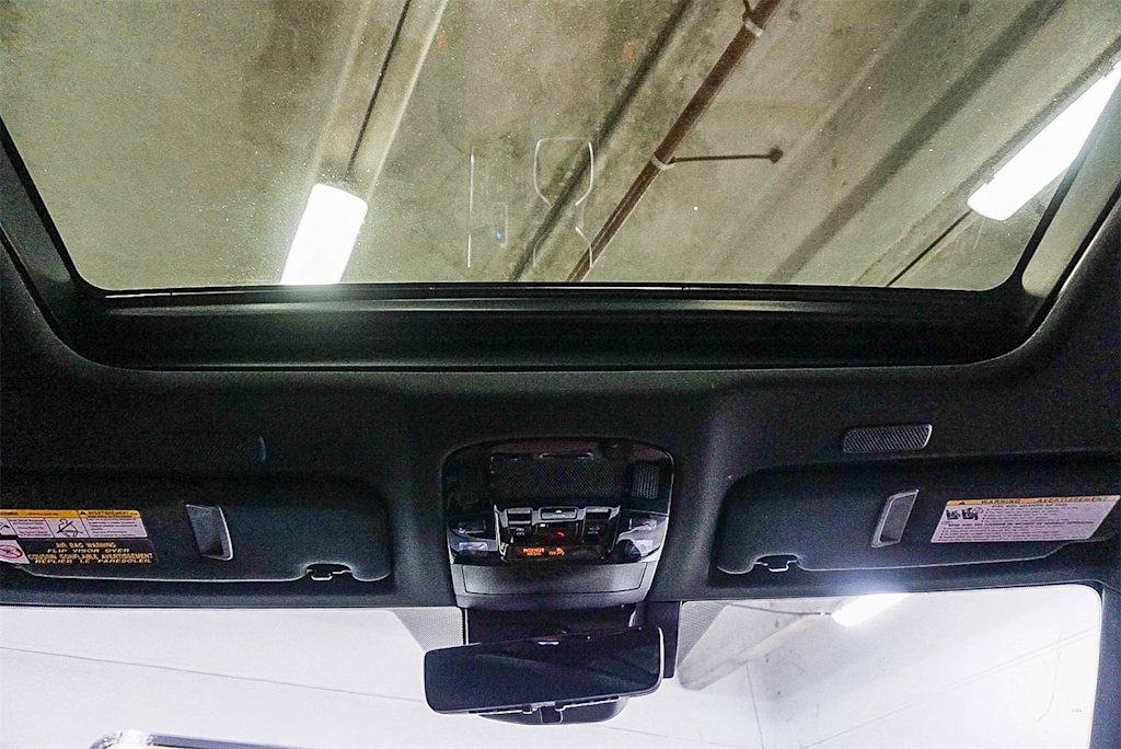 Thumbnail: 2024 Lexus ES - 23