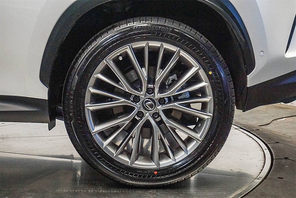 Thumbnail: 2024 Lexus ES - 21