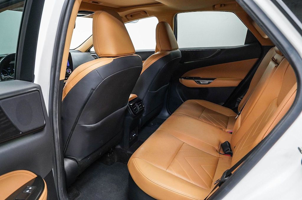 Thumbnail: 2024 Lexus ES - 11