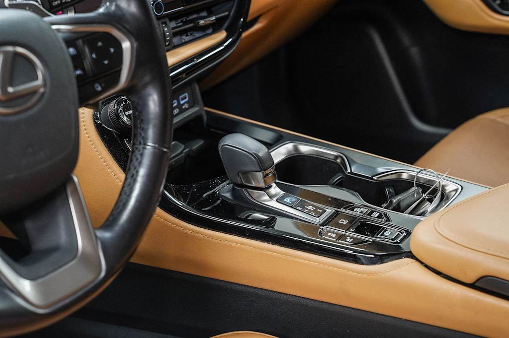 Thumbnail: 2024 Lexus ES - 15