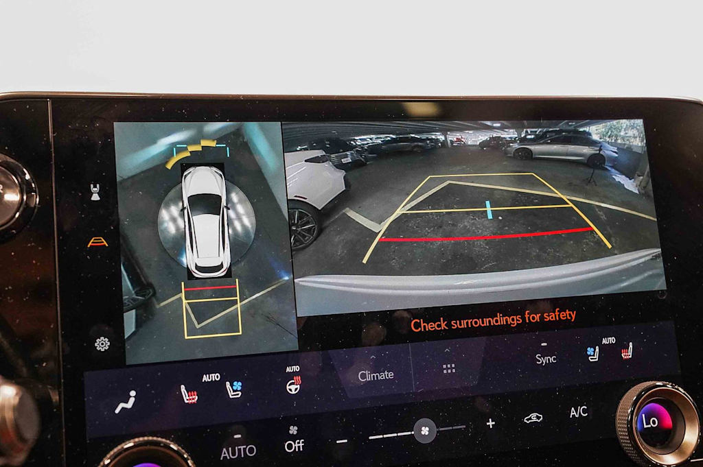 Thumbnail: 2024 Lexus ES - 27