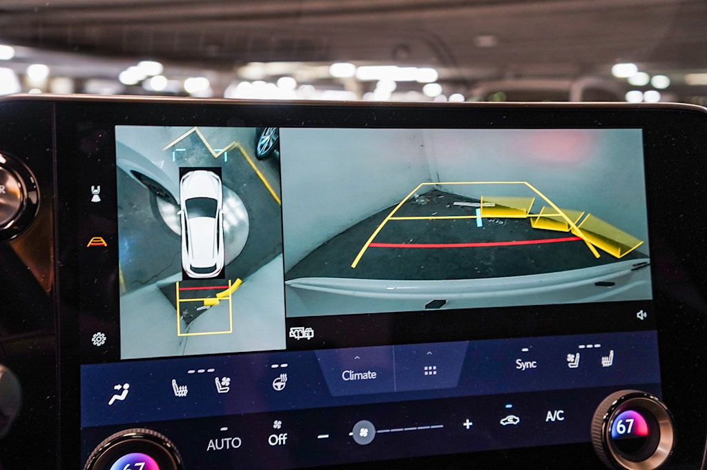 Thumbnail: 2026 Lexus ES - 24