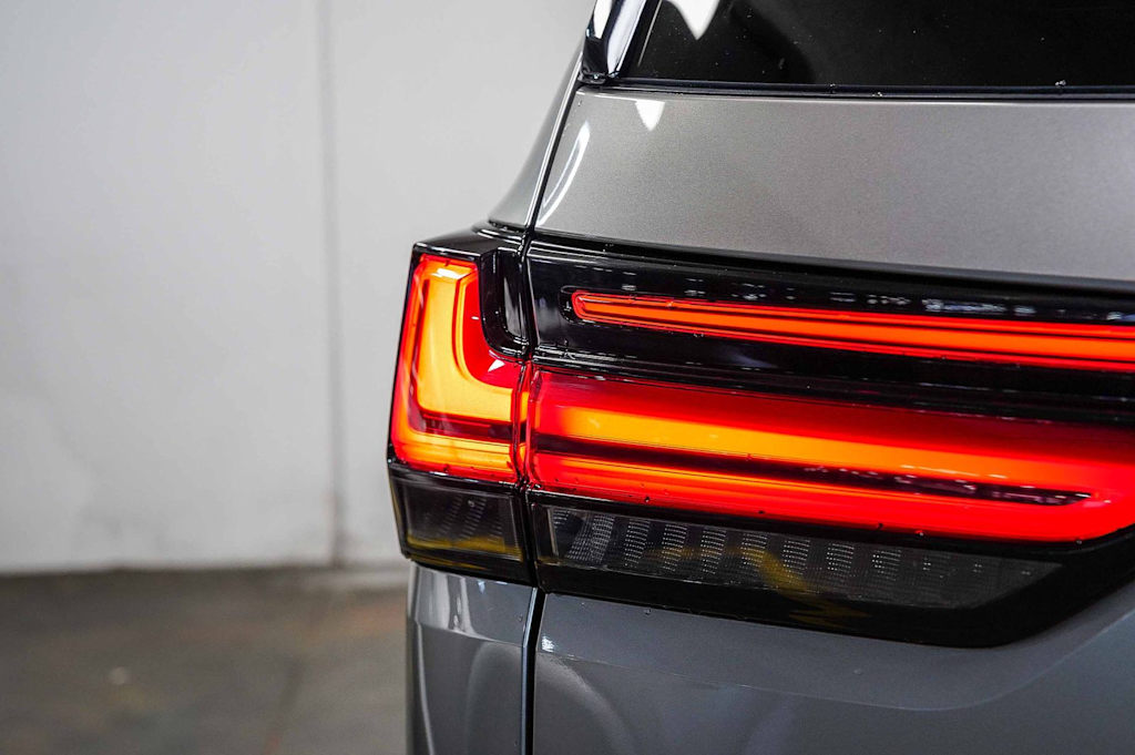 Thumbnail: 2023 Lexus LX - 22