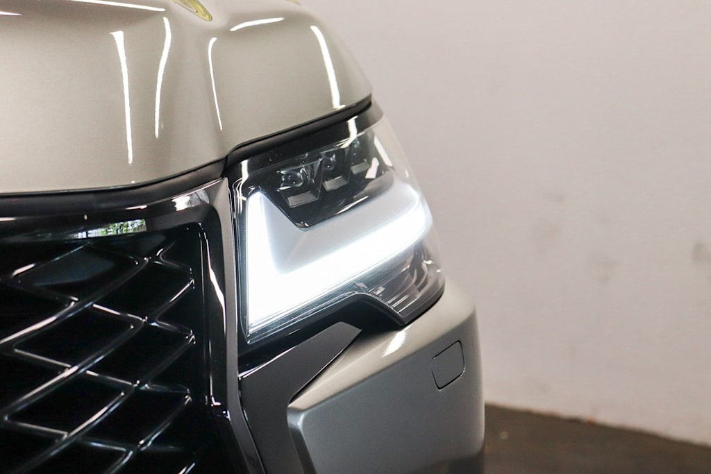 Thumbnail: 2023 Lexus LX - 20