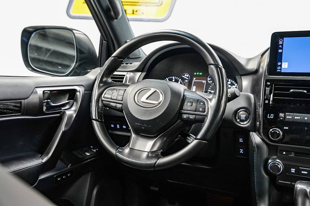 Thumbnail: 2023 Lexus GX - 12