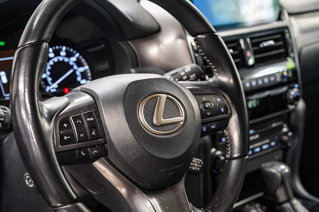 Thumbnail: 2023 Lexus GX - 13